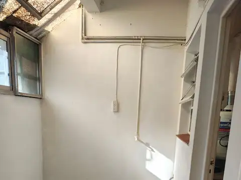 Depto Tipo Casa 2 ambientes con 1 baño