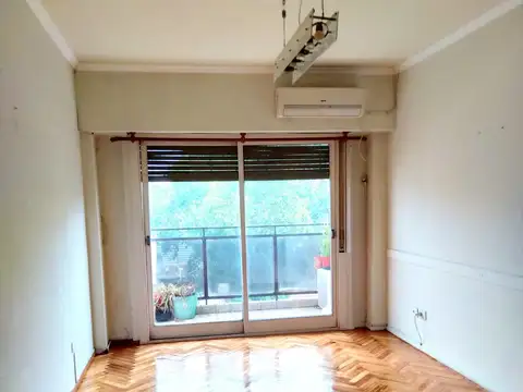 MUY BUEN DEPARTAMENTO 3 AMB. - CONTRAFRENTE - BALCON - LAVADERO INDEPENDIENTE