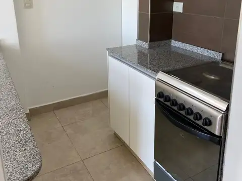 Departamento en Alquiler en Villa Pueyrredon, $ 850.000