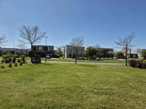 Terreno en Venta en Puertos - Barrio Ceibos, USD 189.000