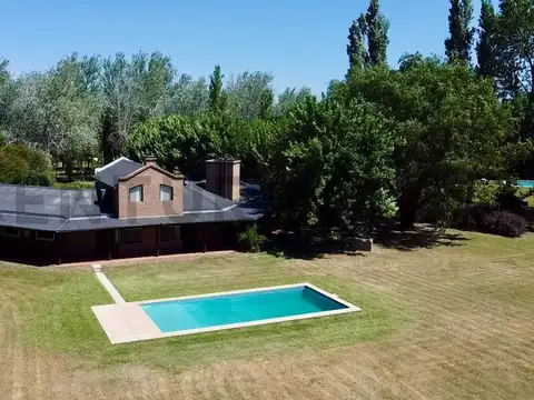 Casa en Venta en Roldan, USD 500.000