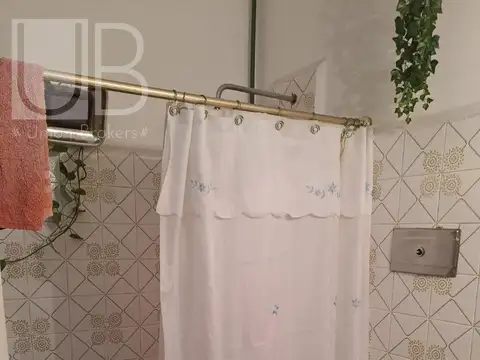 Francisco Suares  4246 entre Garavano y Ballester Ciudadela