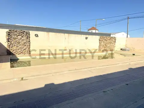 ¡Propiedad Única! Casa de Lujo en Dimmer al 1900, Venado Tuerto