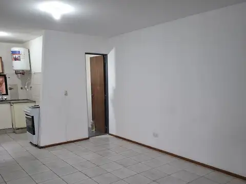 Ayacucho 2400, Piso 1