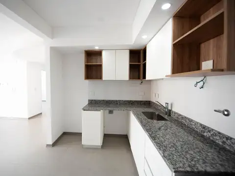 Departamento en Alquiler en Parque Chacabuco, $ 1.500.000
