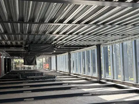 Oficina Monoambiente con 4 baños