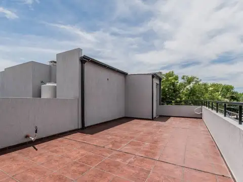 Depto Tipo Casa en Venta de 3 ambientes