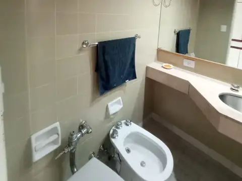 Av Corrientes 800, Piso 10