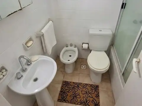 San Luis 2124 , Piso 2