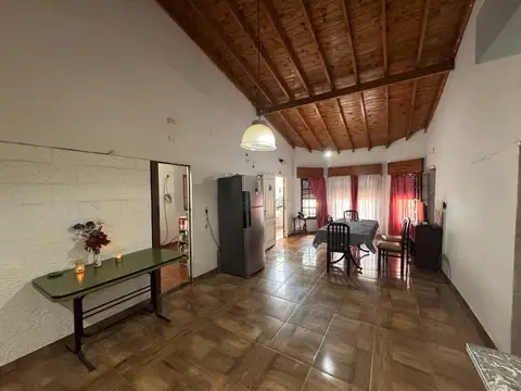 venta casa 6 ambientes ituzaingo norte
