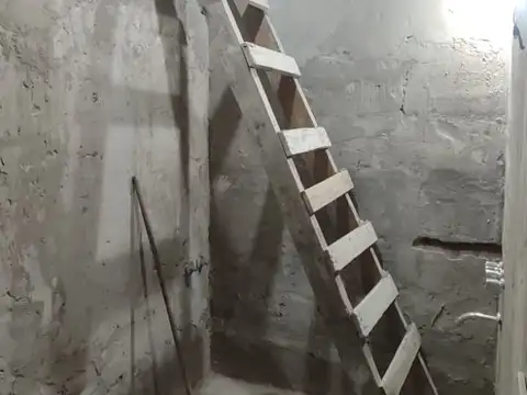 Depto Tipo Casa 3 ambientes con 1 baño