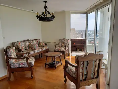 Departamento en Alquiler de 3 dormitorios