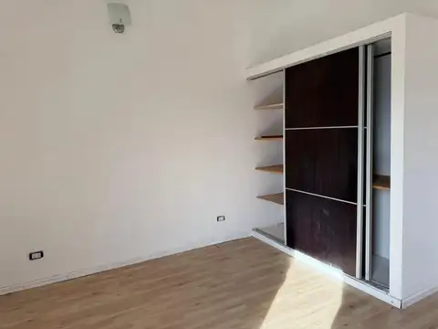 Casa en Venta en Los Hornos, USD 69.000