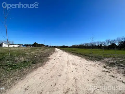 VENTA- LOTES 837 M2- BARRIO ABIERTO SOBRE RUTA 25 CERCANO A PILAR CENTRO