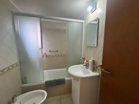 Paraguay 300, Piso 3