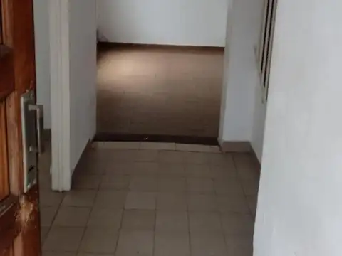 Depto Tipo Casa 4 ambientes con 1 baño