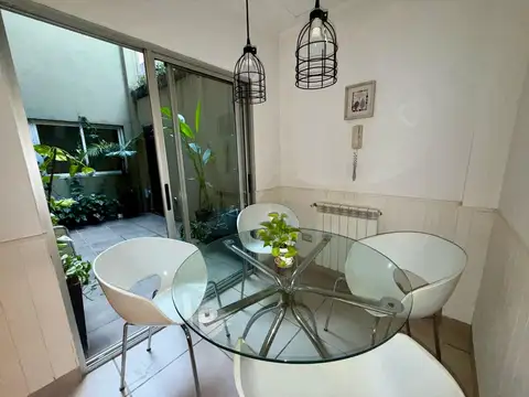 Depto Tipo Casa 4 ambientes con 2 baños