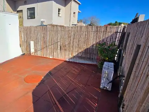 Depto Tipo Casa en Venta de 4 ambientes