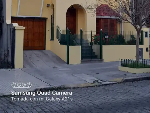 CHALET 3 PLANTAS  200M2 Bª CAFFERATA