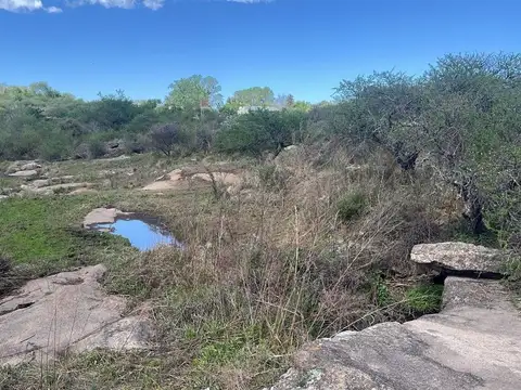 VENTA DE LOTE EN PARQUE SIQUIMAN 1875 M2