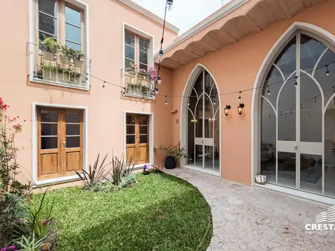 Venta - Casa 3 dormitorios Rosario centro - Zona río.