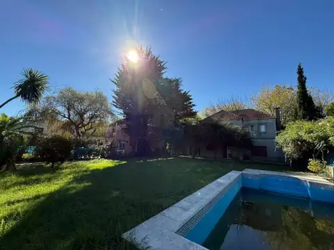 Casas en venta en barrio Ecológico de City Bell, 3 dormitorios, con pileta