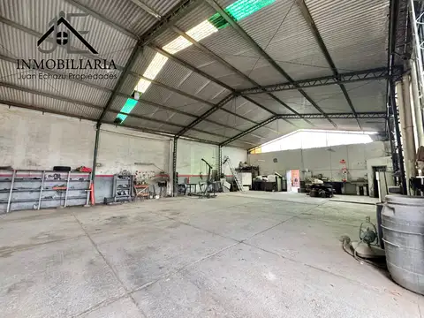 GALPON EN VENTA A SOLO 2 KM DEL PARQUE INDUSTRIAL!