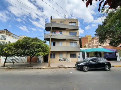 DEPARTAMENTO EN VENTA BARRIO OBSERVATORIO  FRENTE A TRIBUNALES II