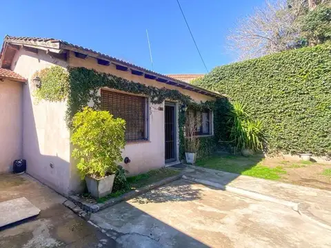 CHALET A MTS DE UNAB , PROXIMO A AV ESPORA