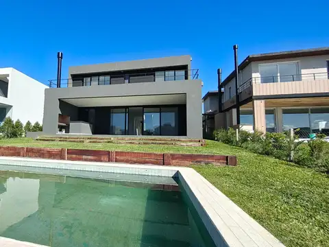 Casa en Venta en Nordelta Carpinchos, USD 950.000