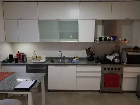 Casa 6 ambientes con 3 baños