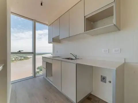 DPTO. EN VENTA EN AMARRAS CENTER CON COCHERA