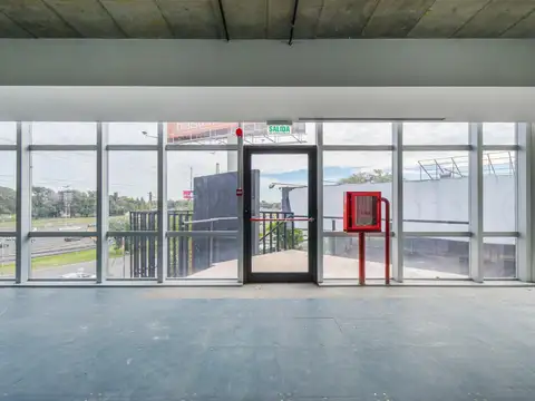 Alquiler oficina en San Isidro Plaza, Martínez