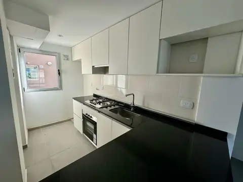 Excelente dpto de 3 ambientes al frente a estrenar, con sum y gym