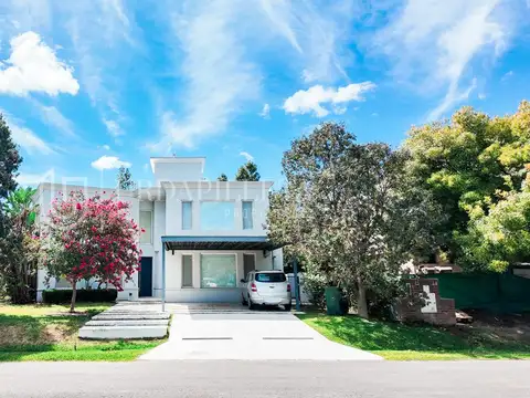 Casa en venta en Ayres de Pilar