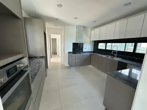 Casa en Venta en La Reserva Cardales, USD 470.000