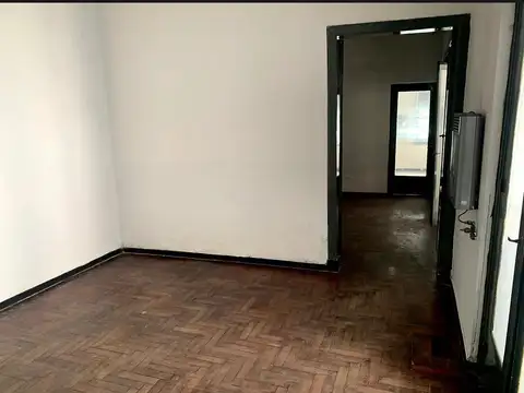 Casa 2 ambientes con 1 baño