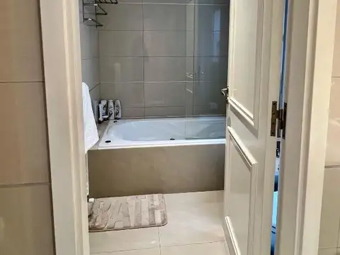 Departamento 4 ambientes con 3 baños