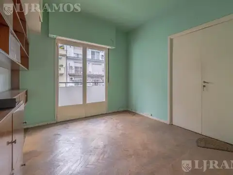 Emilio Mitre 100