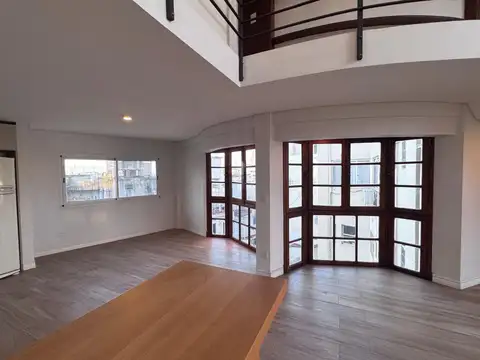 DUPLEX EN VENTA 5 AMB RETIRO PARRILLA Y TERRAZA