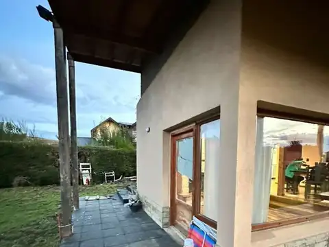 Casa 4 ambientes con 1 baño