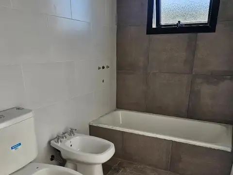 Casa en Alquiler 1 año