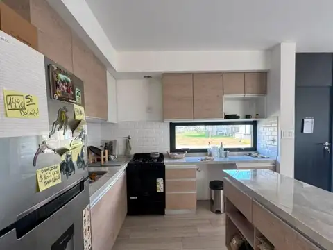 Casa en Alquiler al Noreste