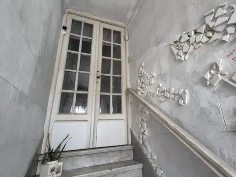Depto Tipo Casa en Venta de 6 ambientes