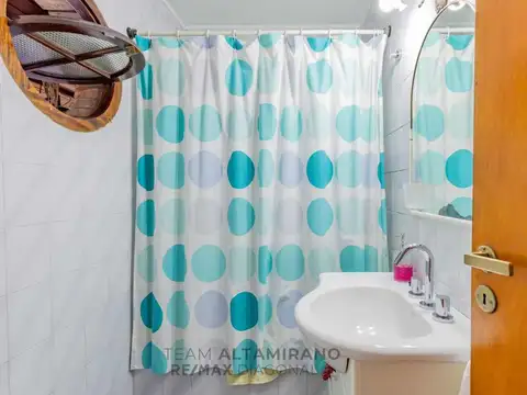 CASA EN VENTA EN LA PLATA