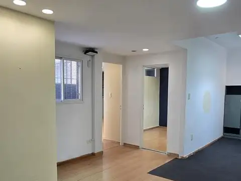 Oficina 3 ambientes con 1 baño