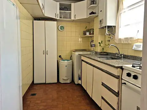 VENTA 3 AMBIENTES PISO ALTO LUMINOSO VISTA COGHLAN