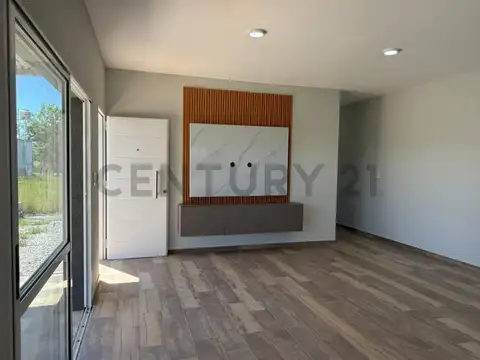 CASA A ESTRENAR EN PUNTA CHACRA