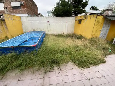 Casa en Alquiler con 1 cochera