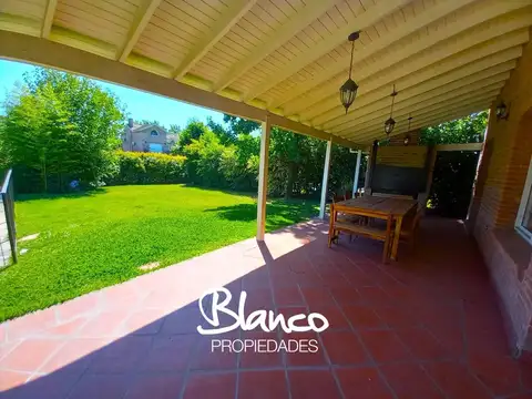 Casa en Alquiler de 4 dormitorios
